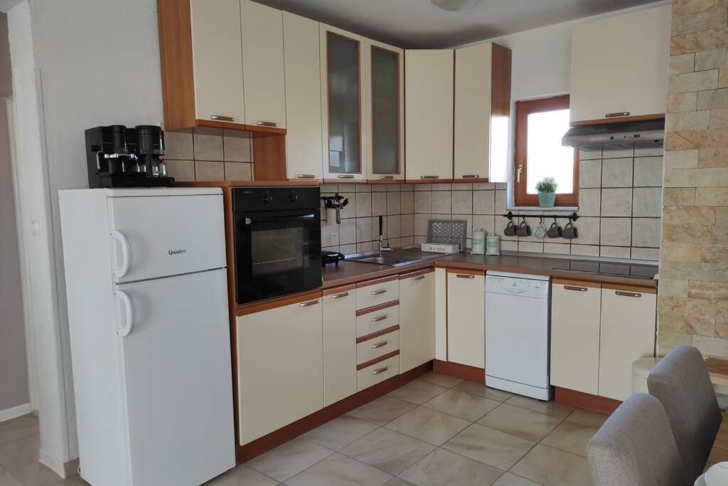 הוילה בנקובאץ Kuca Za Odmor M&J מראה חיצוני תמונה